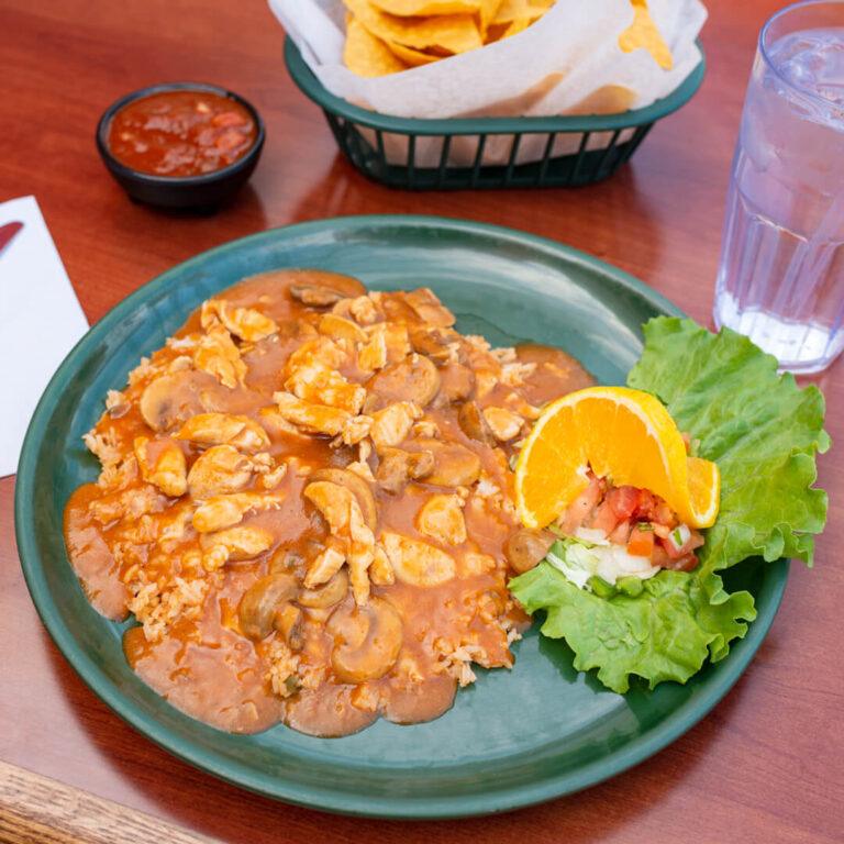 Arroz con Pollo